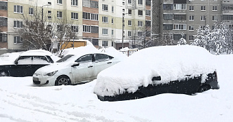 Можно ли сделать личную парковку во дворе: ответ чиновников 