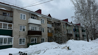 Многоквартирный дом в Явасе получил новую кровлю