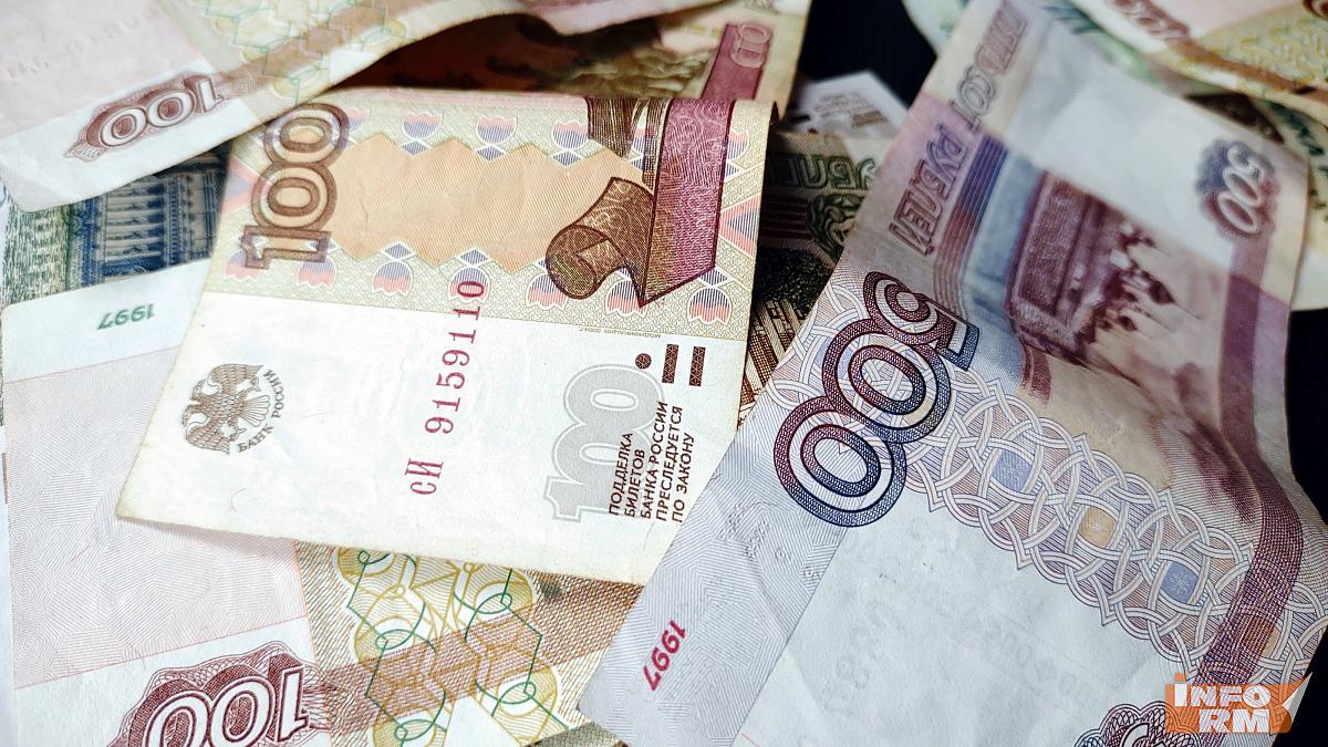 В Саранске управляющая компания выплатила более 700 тысяч рублей за ущерб от протечки крыши