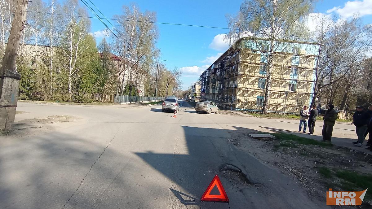 В Саранске «Гранта» не пропустила «Форд»