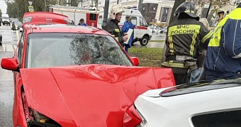 В массовом ДТП в центре Саранска пострадали два человека 