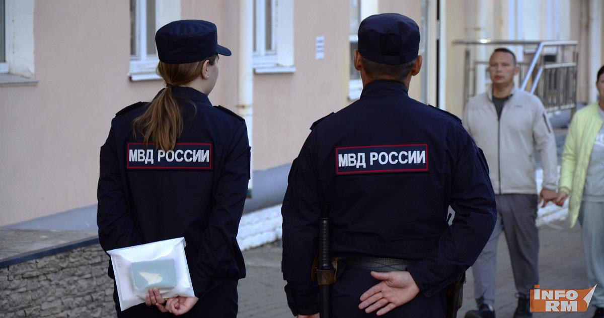 Полицейский помог тяжелобольному жителю Мордовии вернуться домой 