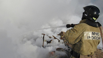 В Мордовии горит мусорный полигон 